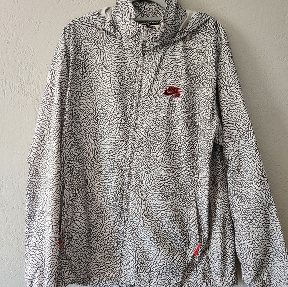 Nike Other - Rare Vintage Nike SB windbreaker